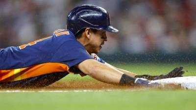 Mauricio Dubón sigue poniendo en alto el nombre de Honduras.