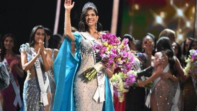 La Miss Universo Sheynnis Palacios vivirá en Nueva York por un año sin conocerse aún su fecha de retorno a su país.