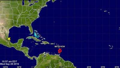 La tormenta tropical Matthew ganó hoy intensidad al sur de Puerto Rico.