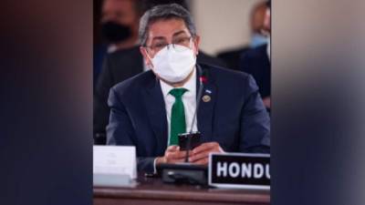 Juan Orlando Hernández también reivindicó en la cumbre la unidad como alternativa para encarar la pandemia de COVID-19.