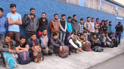 Los migrantes fueron detenidos en un operativo al este de la capital guatemalteca.