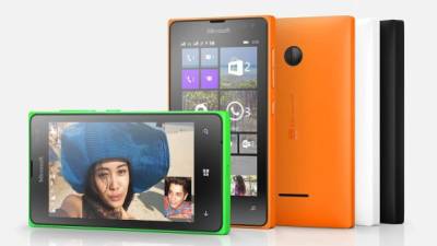 El diseño del Lumia 435 que Microsoft presentó finalmente al mercado tenía un diseño más convencional que el revolucionario diseño original.