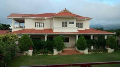 La casa de Moisés Aguinaldo Amador Godoy es una de las aseguradas al igual que otras de sus propiedades.
