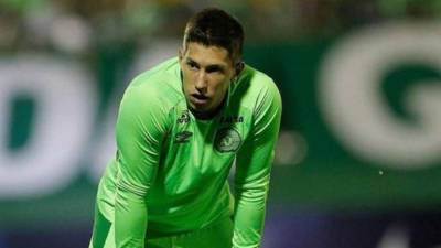 En Colombia, el portero pasó por varias cirugías y le amputaron parte de la pierna derecha.