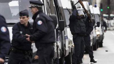 Los lugares de culto judios tienen una fuerte custodia policial ante la amenaza yihadista.