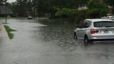 EL agua de la crecida de los ríos no ha podido evacuarse. AFP