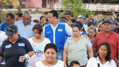 Armando Calidonio caminó unos tres kilómetros en la colonia Montefresco.