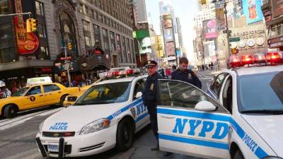 La policía de Nueva York ha redoblado la seguridad en la icónica plaza Time Square.