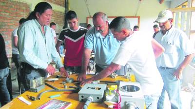 Curso de Electricistas insdustriales , Choluteca 09 Oct 2013