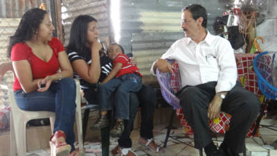 El presidenciable Mauricio Villeda dijo que conversará de cerca con la población.