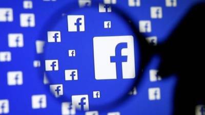 De acuerdo a lo que se comparte y se busca Facebook almacena información de sus usuarios.