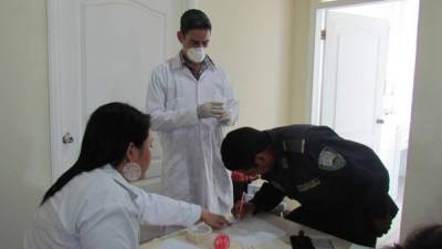 Personal de la Diecp ha venido practicando las pruebas de confianza a los miembros de todas las escalas de la Policía.