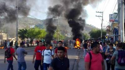 Fotografía de la protesta en Villanueva, Cortés, zona norte de Honduras.