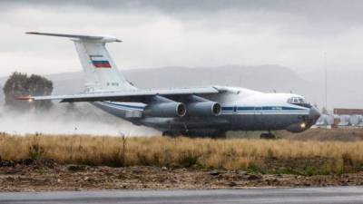 Las tropas rusas llegaron a Venezuela en un avión de la Fueza Aérea en marzo pasado./AFP archivo.