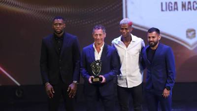Olimpia ganó en las categorías a Mejor Equipo, Mejor Jugador, Mejor Extranjero, Mejor Técnico, Mejor Portero, Mejor Joven, Mejor Gol y Mejor Presidente.