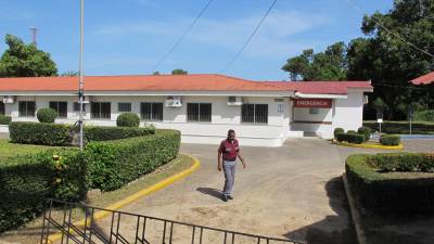 El edificio donde antes funcionaba el hospital Suizo-Hondureño no reúne las condiciones porque, según el comité prorescate del IHSS, el terreno es inundable y la infraestructura está dañada.