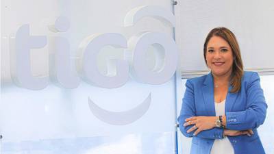 Laura Zelaya, estratega de marketing de la empresa líder en telecomunicaciones