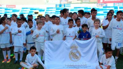 Esta alianza asegura la sostenibilidad de más de 65 proyectos sociodeportivos de la Fundación Real Madrid en nueve países de Latinoamérica y EEUU.