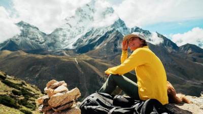 Los equipos de rescate encontraron el miércoles el cuerpo de la alpinista estadounidense Hilaree Nelson, dos días después de desaparecer en la montaña Manaslu de Nepal, anunció el organizador de la expedición.