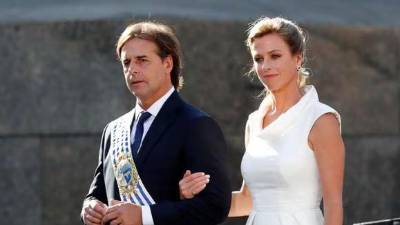 El presidente Luis Lacalle Pou, y Lorena Ponce de León, en la investidura en 2020.