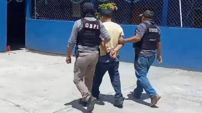 Fotografía del sospechoso tomada el día de su captura.