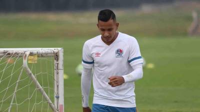 Edwin Rodríguez no ha podido ser titular en su regreso al Olimpia.