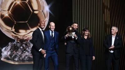 France Football premió este lunes a los más destacados de la temporada 2021-2022.