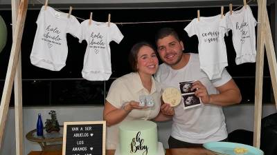 Hace unos días, Antonia Botero y Chavi habían compartido lindas fotos para anunciar la espera de su bebé.
