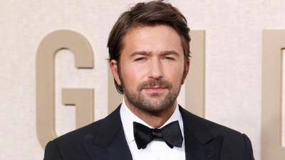 “Créanme cuando les digo que no hubo una sola persona involucrada en la realización de esta película que no entendiera la responsabilidad que teníamos al realizarla,” escribió Brandon Sklenar en su comunicado.