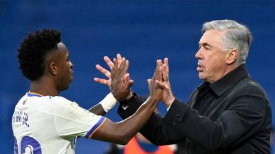 Carlo Ancelotti seguirá dirigiendo a Vinicius.