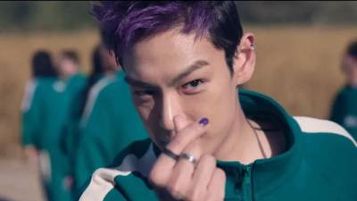 En la serie de <b>Netflix</b>, <b>T.O.P interpreta a Thanos</b>.