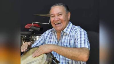 El cantante hondureño Juan Pompilio Tejeda.