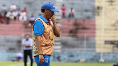 Pedro Troglio y el Olimpia fueron derrotados 3-1 por el Victoria en el estadio Municipal Ceibeño.