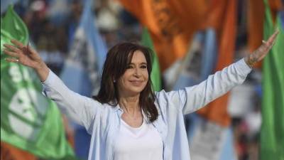 El juicio contra Fernando Sabag, Brenda Uliarte y Nicolás Carrizo, quienes están detenidos, será presidido por los magistrados Sabrina Namer, Ignacio Fornari y Adrián Grünberg.