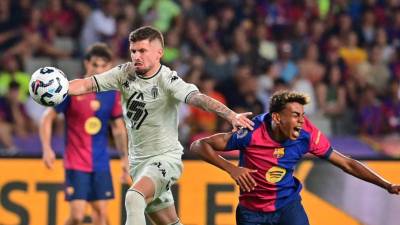 Lamine Yamal ingresó en el segundo tiempo en la goleada encajada por el Barcelona ante Mónaco.