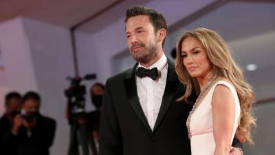 Jennifer Lopez y Ben Affleck en ell Festival de Venecia 2021.