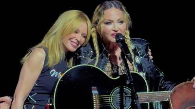 Kylie Minogue y Madonna cantaron a duetos varios temas.