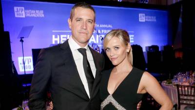 Reese Witherspoon y Jim Toth anunciaron el fin de su historia de amor en marzo.
