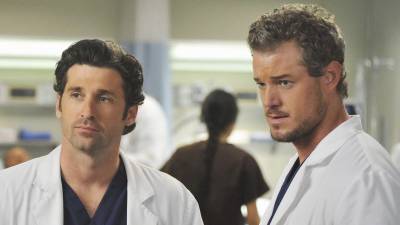 El actor estadounidense Patrick Dempsey compartió varios detalles sobre los últimos días de su coprotagonista de <i>Grey's Anatomy</i>, Eric Dane, antes de su trágica muerte por ELA ( <a rel=nofollow href=https://www.google.com/search?q=Esclerosis+Lateral+Amiotr%C3%B3fica+%28ELA%29&amp;rlz=1C1CHBD_esHN1066HN1066&amp;oq=ELA+enfermedad+que+es&amp;gs_lcrp=EgZjaHJvbWUqBwgAEAAYgAQyBwgAEAAYgAQyBwgBEAAYgAQyCAgCEAAYFhgeMggIAxAAGBYYHjIICAQQABgWGB4yCAgFEAAYFhgeMggIBhAAGBYYHjIICAcQABgWGB4yCAgIEAAYFhgeMggICRAAGBYYHtIBCDM0MTJqMGo5qAIIsAIB8QV8UvDRqjt1YA&amp;sourceid=chrome&amp;ie=UTF-8&amp;safe=active&amp;mstk=AUtExfBku-9BvHhGf79NnCMWVGtuYaH5fXJul-7B5WcwVO6yWD25PE-h0_sjUVcg5ykF_cTeYp5vlQ5gl3ZPEymKXnrpgM1Bq-gkzDEi0AsFNuuSFBn9yYApYtSgU3Zgj7ypneHKE1s8AXuHAt105TM7ct36Yp9T8Sf9Tsk8WsiVK5r1NHVaiDpvKWqIKzwSE0Z5snznAVZH4QkBra8v_Cs4UtuDUdktnSPqgf_Z9lV183hVY1B7HtUFdI3cTU1sMwTskkkAyc8z4RvXDI_10fEMzMImXEF1uvAY94rDlsPJ0VrUHBo-InVy3zrkh04fV32O0eUmqjn_vyXkcwFRXIPXh7U8zzIlYS2a-c1if4c_VZHxvouEis8Rmm-fvM47hbHFM3PxS4ZySAaQNWC_yyKqpw&amp;csui=3&amp;ved=2ahUKEwjAhMfsu-iSAxXc3skDHVmgErIQgK4QegQIARAB>Esclerosis Lateral Amiotrófica</a>).