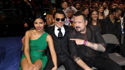 Ángela Aguilar volvió a publicar en redes sociales tras un supuesto pleito con Christian Nodal en los Latin Grammy 2025.