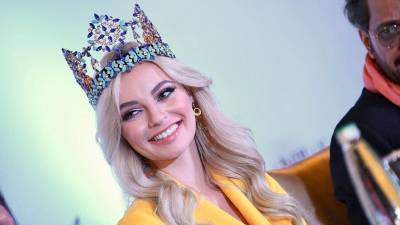 Karolina Bielawska originaria de Polonia es la actual Miss Mundo.