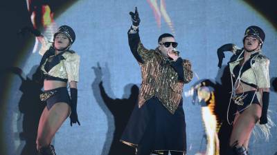 El cantante y productor Daddy Yankee realiza su última gira musical.
