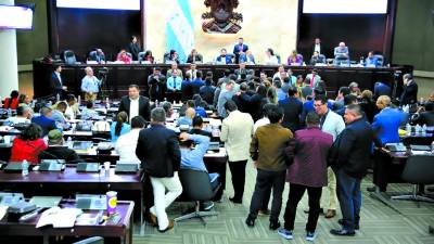 <b>La bancada nacionalista protestó durante la sesión del martes de esta semana.</b>