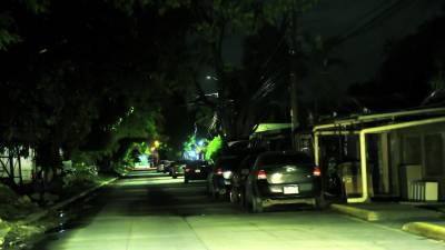 Aunque las autoridades llaman a los abonados hacer sus reclamos en las oficinas de la Enee, algunos dicen que no les dan respuesta.