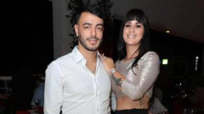 Sebastián Marset junto a su esposa Gianina García Troche, detenida en Madrid.