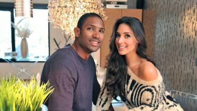 La dominicana Amelia Vega, quien fue Miss Universe 2003, y su esposo, el jugador de baloncesto, Al Horford, le dieron la bienvenida a su sexto hijo. La modelo dio a luz a una nena a quien nombraron Vail Horford.