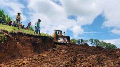 Ambientalistas documentaron imágenes de la maquinaria trabajando en Celaque.