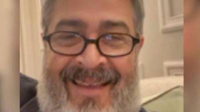 El fiscal general del Estado de Honduras, Johel Zelaya, exhortó ayer lunes a los organismos de seguridad nacional y la Policía Internacional (Interpol) a ejecutar una orden de captura contra el expresidente Juan Orlando Hernández, quien la semana pasada fue indultado por el presidente de EE.UU., Donald Trump.