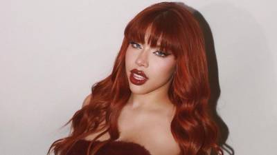 Yeri Mua hizo una sensible confesión al respecto de su estabilidad emocional en el pasado, destapando que trató de acabar con su vida. Ante la prensa mexicana, este 26 de febrero, la cantante habló al respecto y respondió la pregunta puntual de si buscó “quitarse la vida”.