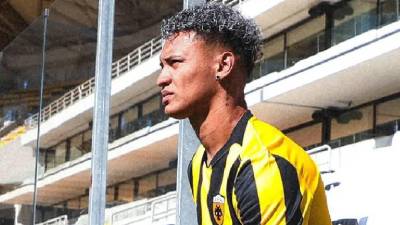 Kervin Arriaga llegó a la presente campaña en el AEK procedente del Levante.